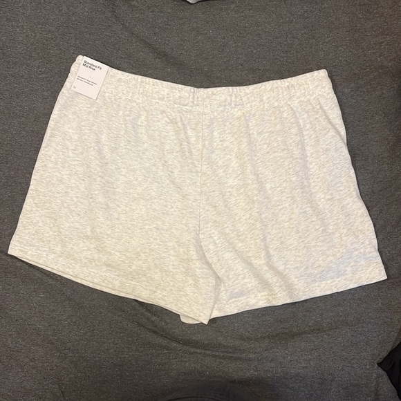 Grey Nike shorts. XL brand new with tags. - Picture 2 of 2